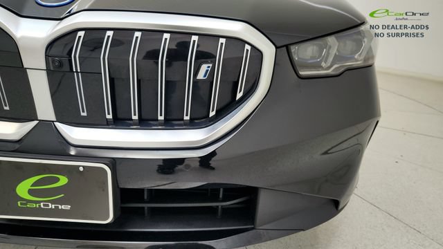 Used 2024 BMW i5 eDrive40i w/ M Sport Package RWD image 25