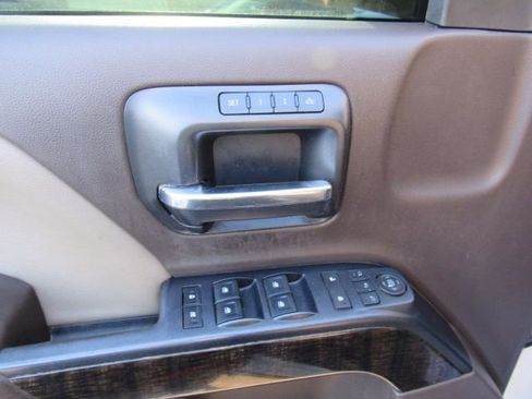 Used 2016 GMC Sierra 1500 Denali w/ Enhanced Driver Alert Package image 12