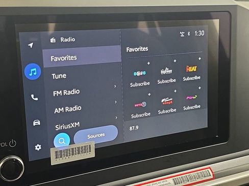 Certified 2025 Toyota Tacoma SR5 image 18