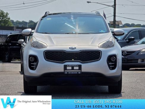 Used 2018 Kia Sportage EX w/ EX Premium Package AWD/4WD image 2