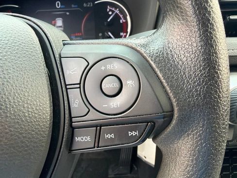 Used 2024 Toyota RAV4 LE AWD/4WD image 20