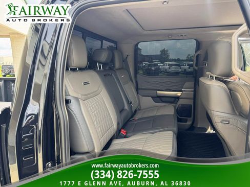 Used 2025 Ford F250 Platinum w/ Platinum Plus Package AWD/4WD image 13