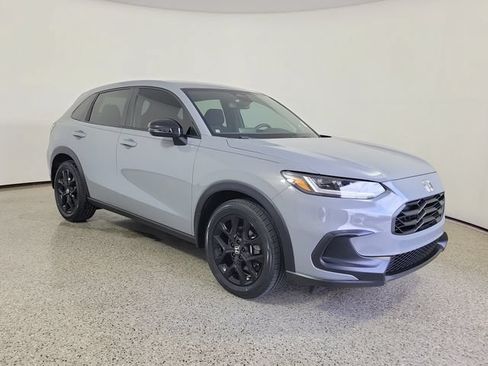 Used 2024 Honda HR-V Sport image 4