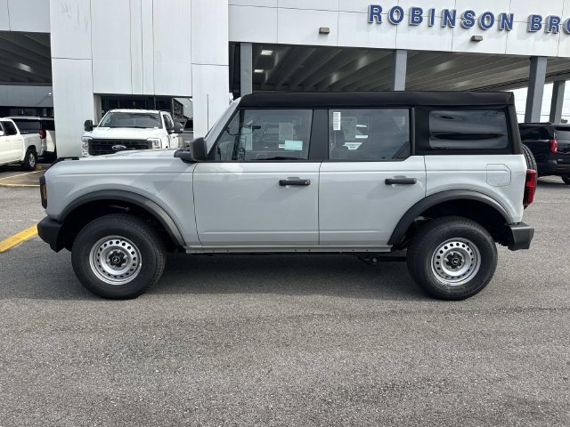 New 2026 Ford Bronco 4-Door AWD/4WD image 8