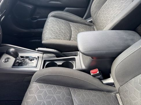 Used 2020 Mitsubishi Outlander Sport AWD image 12