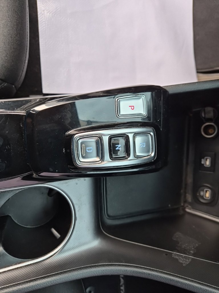 Used 2022 Hyundai Sonata SE FWD image 27
