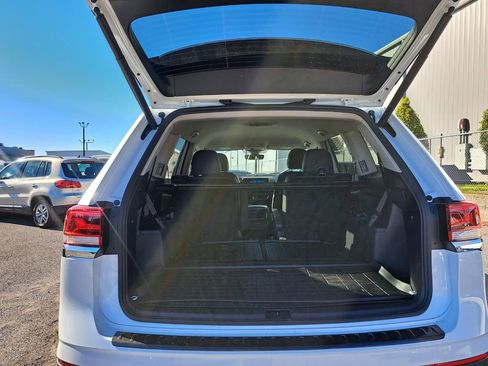New 2026 Volkswagen Atlas SE image 25