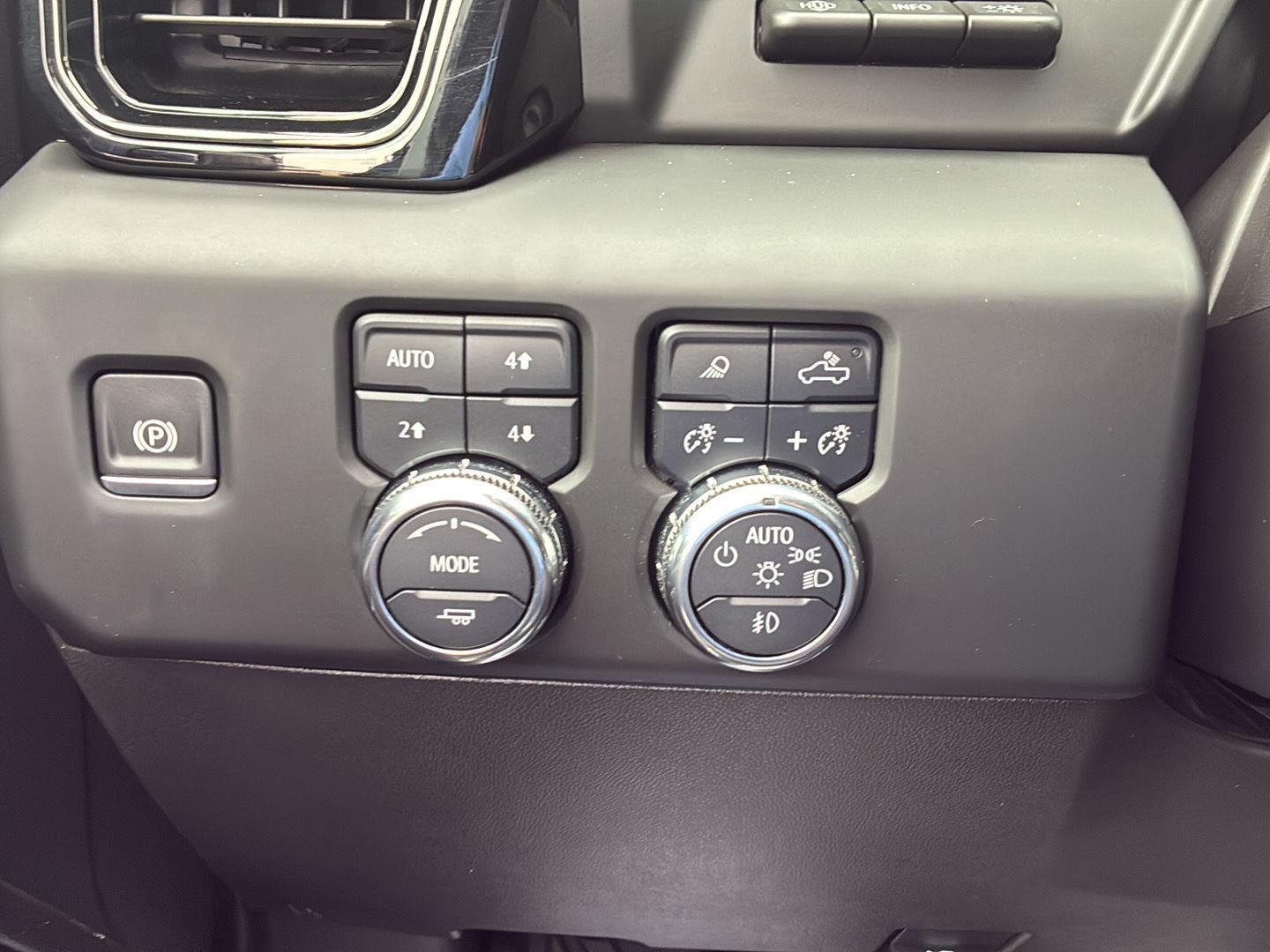 Certified 2024 GMC Sierra 1500 AT4X w/ AT4X AEV Edition AWD/4WD image 13
