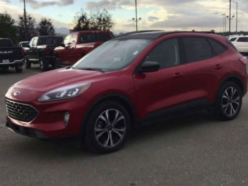 Used 2022 Ford Escape SEL w/ SEL Stealth AWD Package image 4