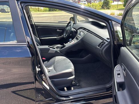 Used 2013 Toyota Prius Persona Series FWD image 20