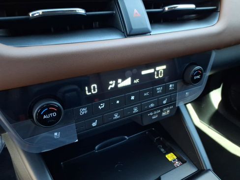 New 2026 Subaru Outback Touring XT image 36