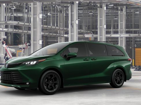 New 2025 Toyota Sienna XLE Woodland Edition image 2