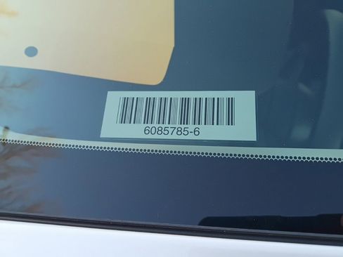 Used 2025 MAZDA CX-50 AWD 2.5 S w/ Premium Package image 14