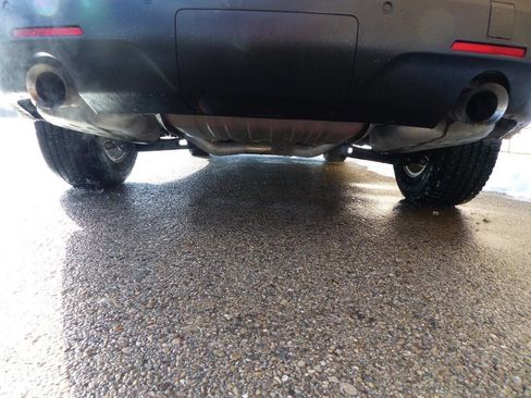 Used 2019 Chevrolet Traverse LT w/ LPO, Floor Liner Package image 10