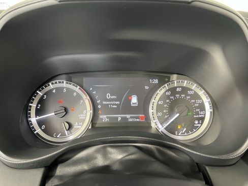 Used 2024 Toyota Highlander LE image 20