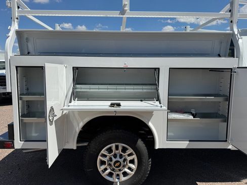 New 2025 Chevrolet Silverado 2500 W/T image 11