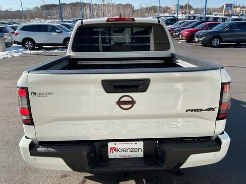 Used 2024 Nissan Frontier PRO-4X w/ Pro Convenience Package AWD/4WD image 6