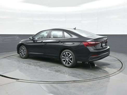 New 2026 Volkswagen Jetta SE FWD image 5