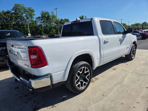 Used 2025 RAM 1500 Laramie AWD/4WD image 19