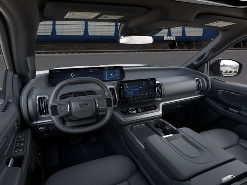 New 2026 Ford Expedition Platinum AWD/4WD image 9