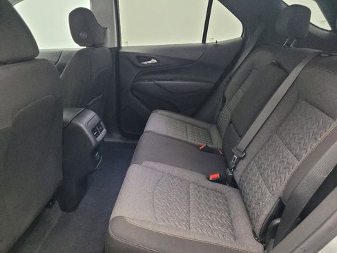 Used 2022 Chevrolet Equinox LT image 18