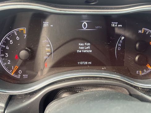 Used 2018 Jeep Grand Cherokee Altitude AWD/4WD image 26