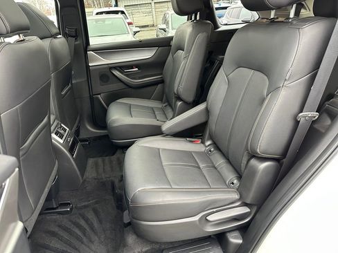 Used 2024 MAZDA CX-90 Plug-In Hybrid w/ Premium Pkg image 19