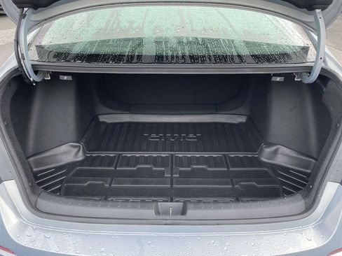 Used 2023 Honda Civic Touring image 31