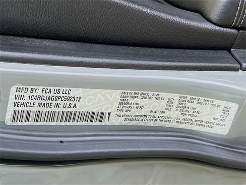 Used 2023 Dodge Durango SXT Launch Edition image 32