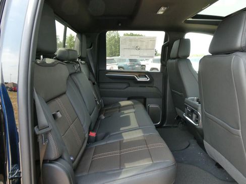 New 2026 Chevrolet Silverado 2500 High Country w/ High Country Premium Package AWD/4WD image 15