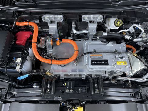 Certified 2024 Nissan Ariya AWD image 28