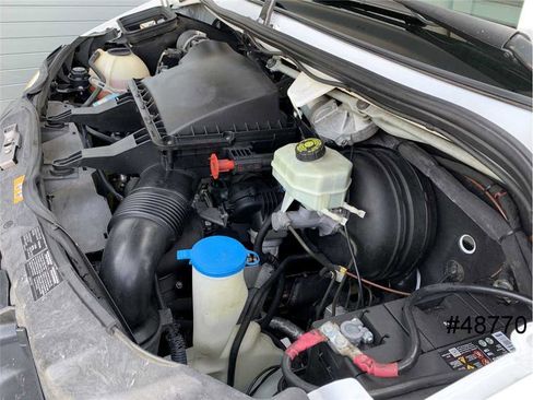 Used 2013 Mercedes-Benz Sprinter 3500 image 18