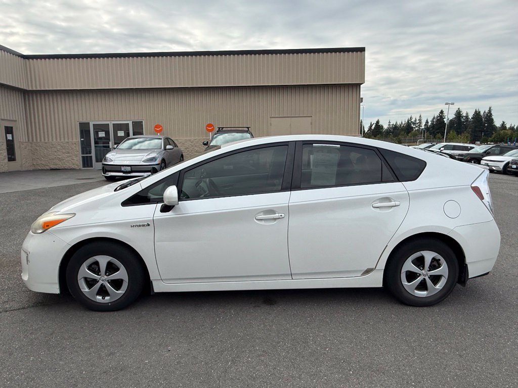 Used 2013 Toyota Prius Three FWD image 6
