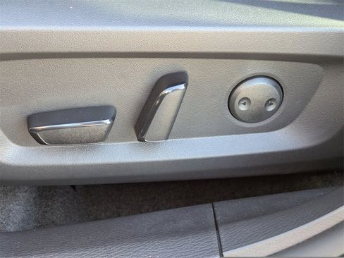 New 2025 Mitsubishi Outlander SEL image 22