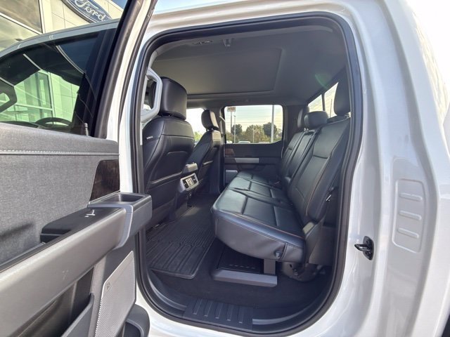 Used 2025 Ford F350 Lariat w/ Lariat Ultimate Package AWD/4WD image 6