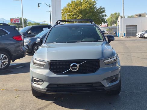 Used 2020 Volvo XC40 T5 R-Design AWD/4WD image 11