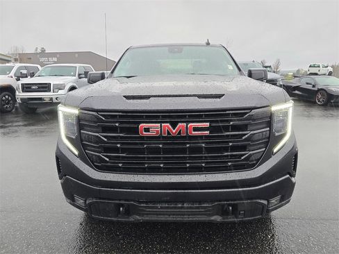 Used 2023 GMC Sierra 1500 Elevation w/ X31 Off-Road Package image 9