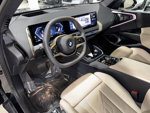 Certified 2025 BMW X3 xDrive30i w/ Premium Package image 20