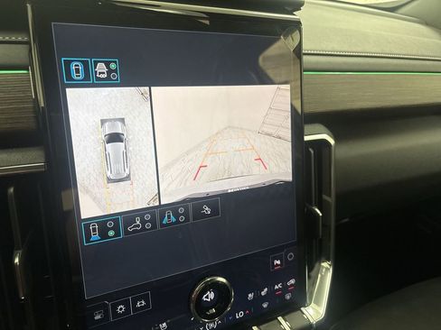 New 2026 GMC Acadia Denali w/ Super Cruise Package FWD image 15
