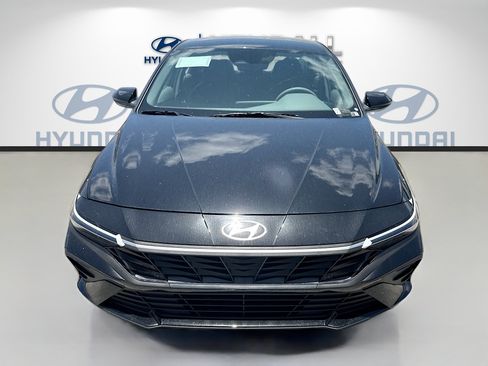 New 2026 Hyundai Elantra Sport FWD image 2