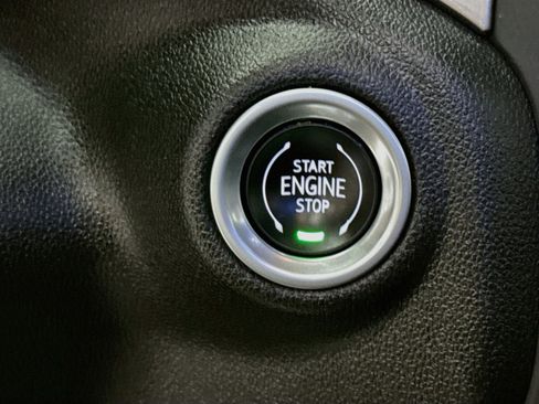 Used 2022 Chevrolet Silverado 1500 Custom RWD image 19