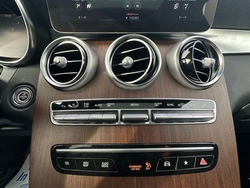 Certified 2022 Mercedes-Benz GLC 300 GLC 300 image 34