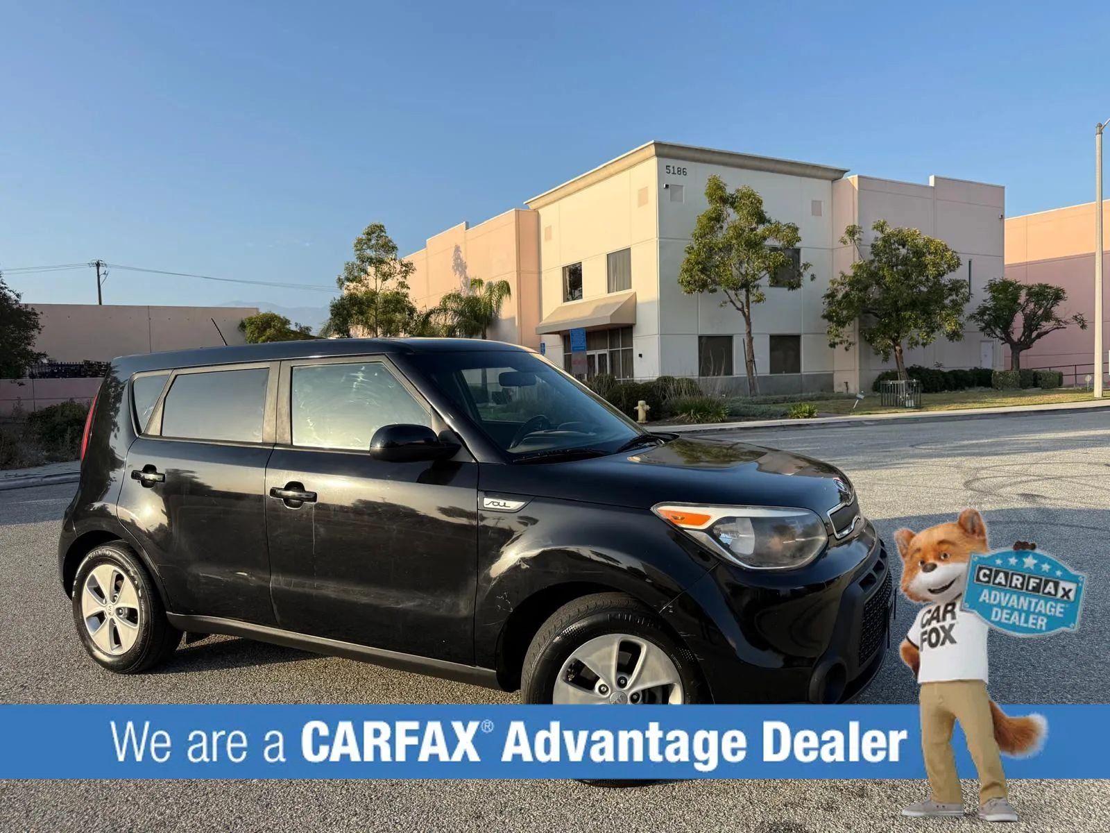 Used 2016 Kia Soul FWD image 2