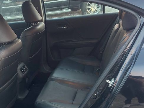 Used 2015 Honda Accord EX-L image 25