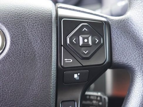 Used 2022 Toyota Tacoma SR image 20