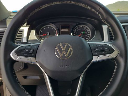 Used 2021 Volkswagen Atlas SE w/ Panoramic Sunroof Package AWD/4WD image 22