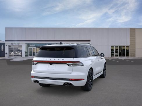 New 2026 Lincoln Aviator Black Label w/ Black Label Special Edition AWD/4WD image 8