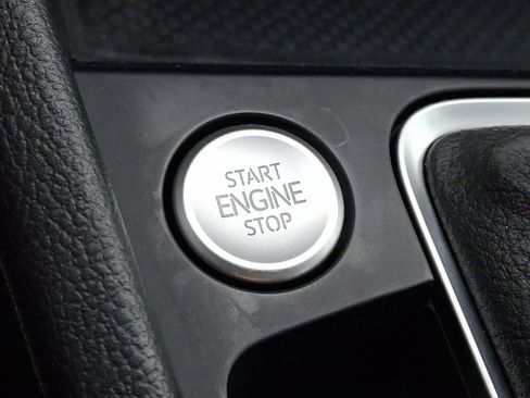 Certified 2024 Volkswagen Jetta GLI 40th Anniversary Edition image 26