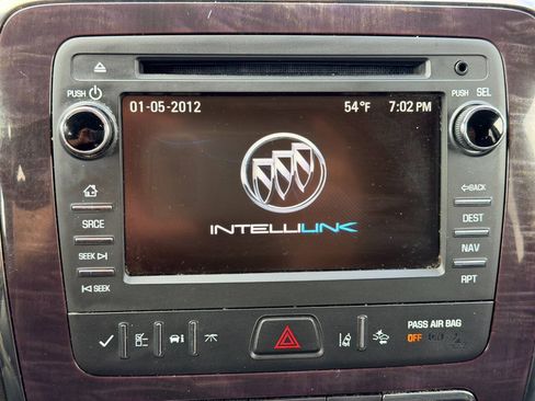 Used 2015 Buick Enclave Premium FWD image 40