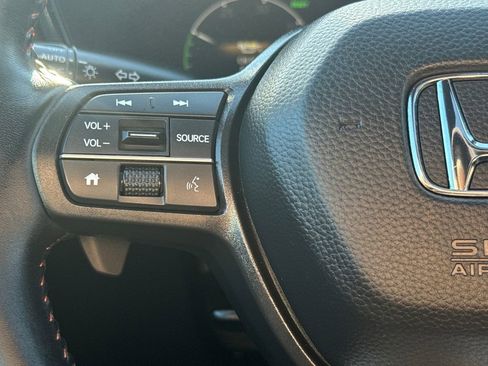 Used 2025 Honda CR-V Sport image 19